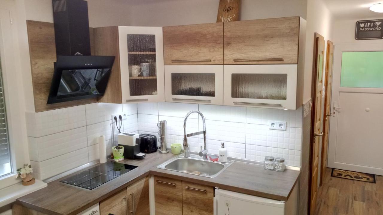 Golden Apartman Orosháza Extérieur photo