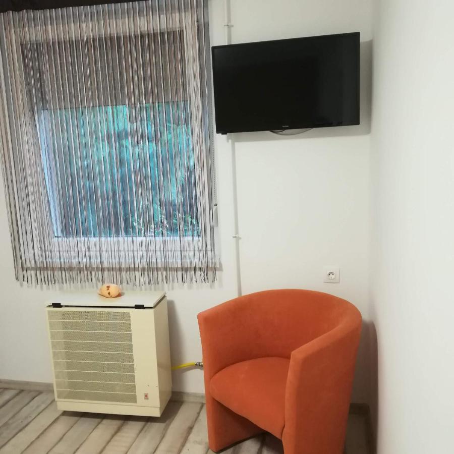 Golden Apartman Orosháza Extérieur photo
