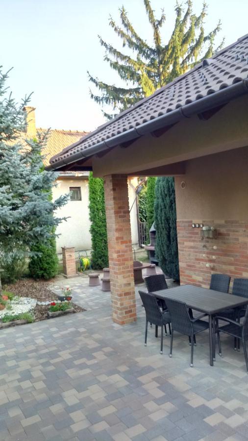 Golden Apartman Orosháza Extérieur photo